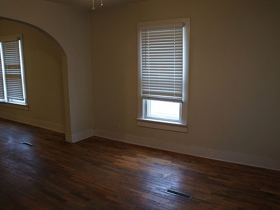 4th image of 626 Kearney St
