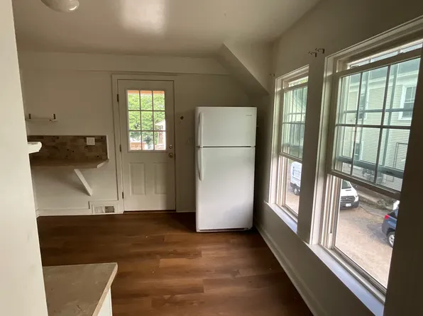 57 Washington St, Conway, NH