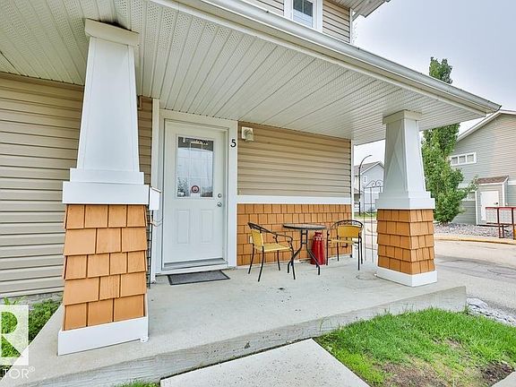 3rd image of 70 Cavan Rd #5