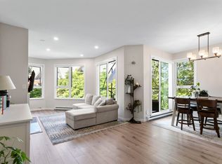 1150 Quayside Dr #426, New Westminster, BC V3M 6E1