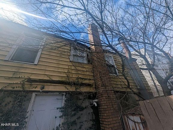 4th image of 1602 16th Ave