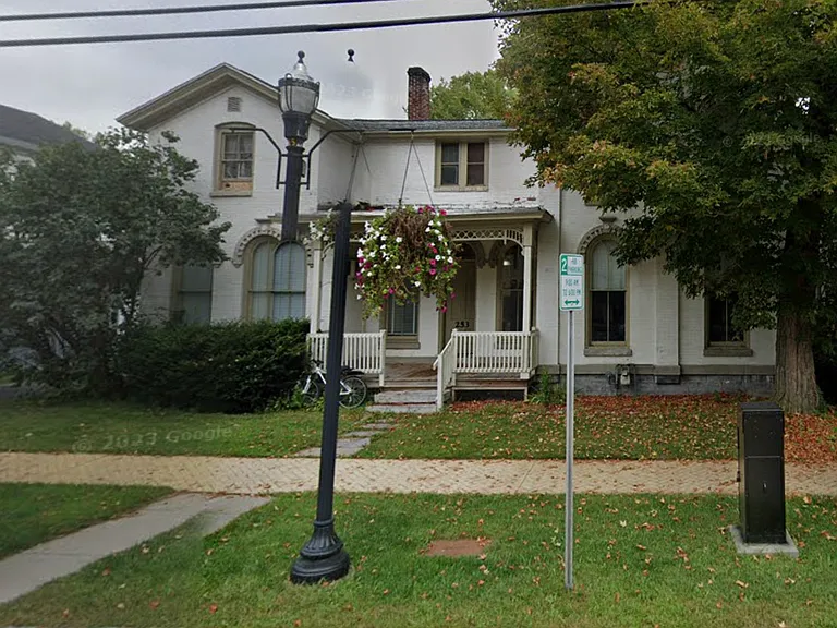 253 Genesee St #3 — Photo 5
