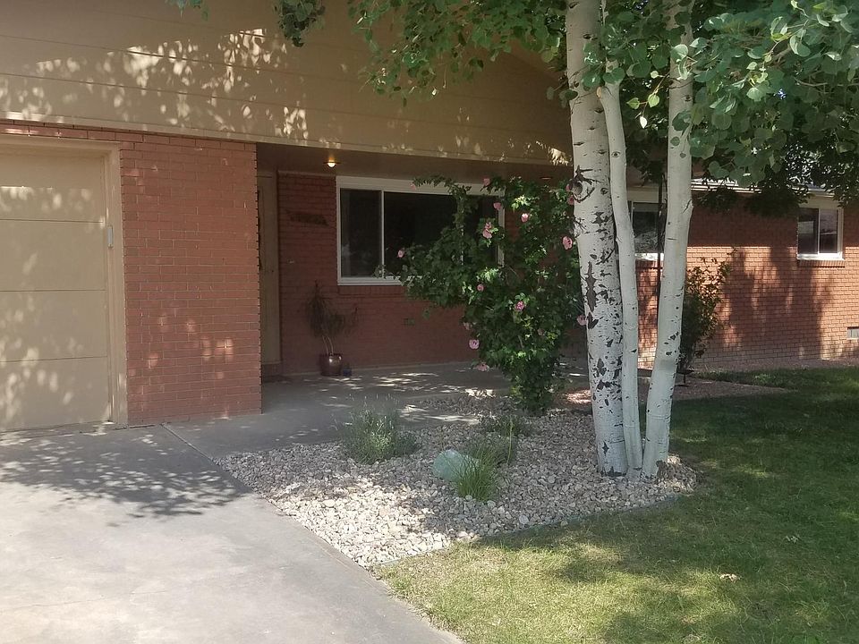 1st image of 1232 Linden St