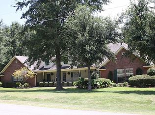 175 Sunnybrook Dr, Longview, TX 75605