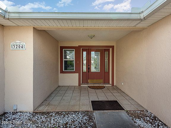 4th image of 3204 Finsterwald Dr