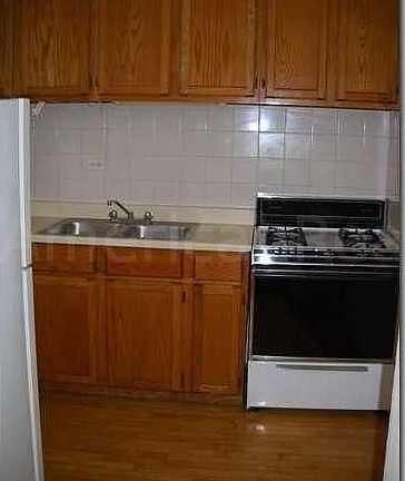 3rd image of 1433 W Lunt Ave APT 3S