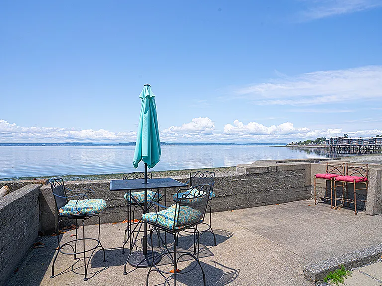 4027 Beach Dr SW #1 — Photo 25