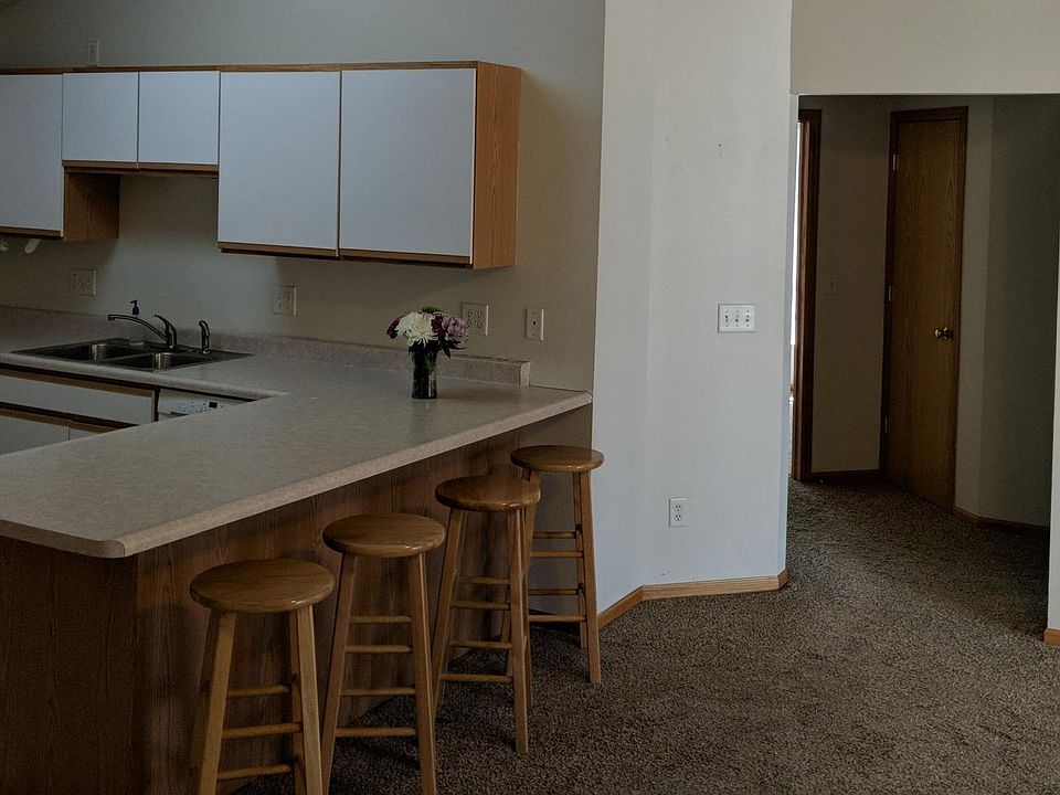 2nd image of 2888 Coral Ct APT 104