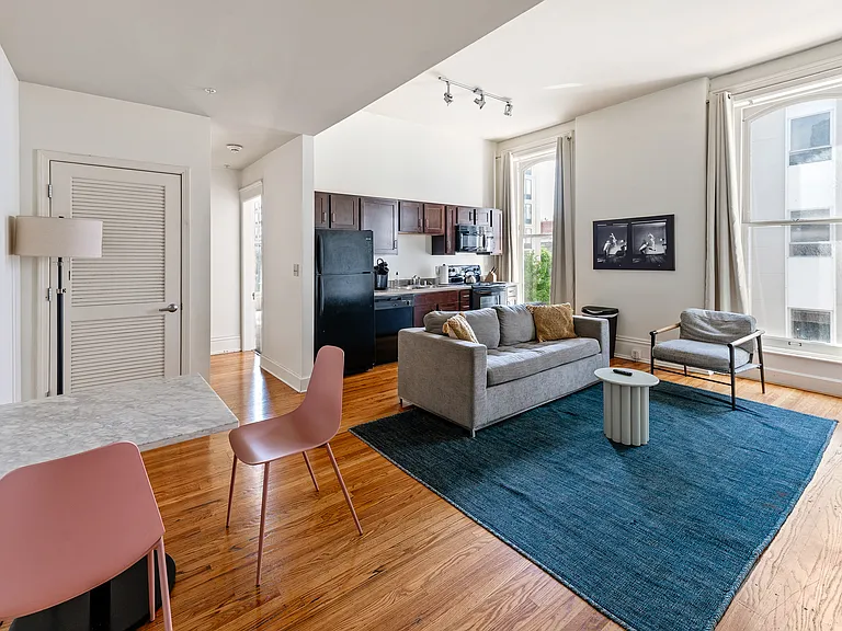 566 S 4th St #312 — Photo 7