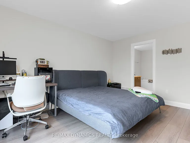 4552 Portage Rd #110 — Photo 8