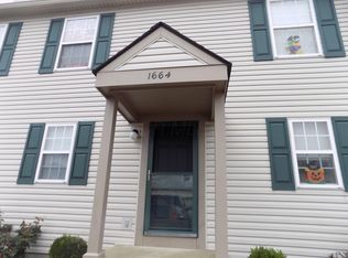 1664 Blackhorse Ln, Hilliard, OH 43026