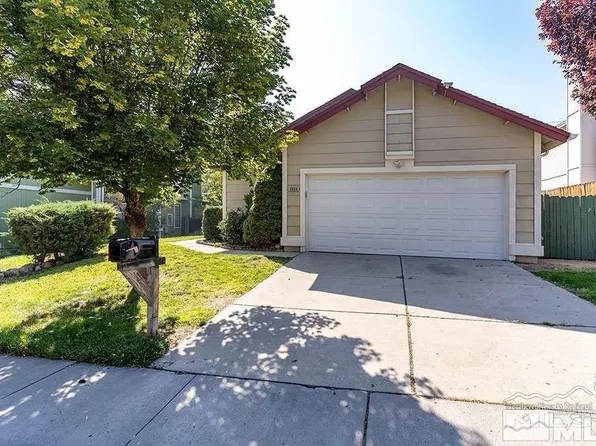 5866 Walnut Creek Rd, Reno, NV 89523