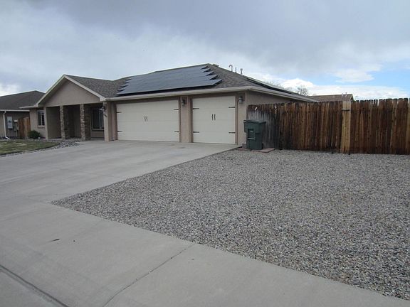 4th image of 2988 Fenwick Ln