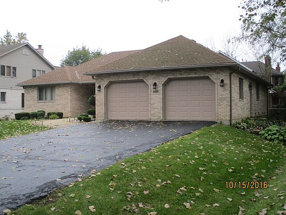 2nd image of 10109 S 80th Ct
