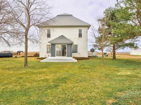 1425 240th St, Milford, IA 51351