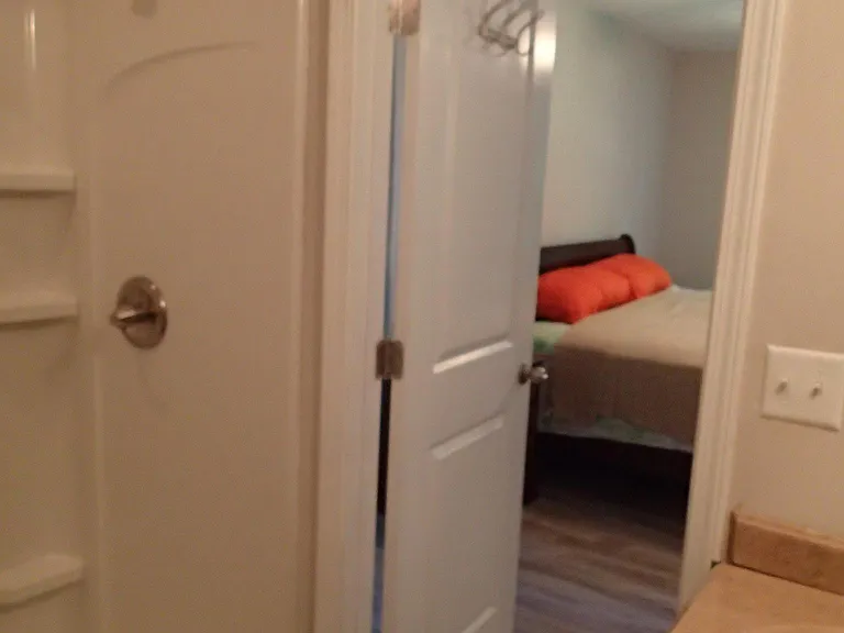 1402 Sineca Pl — Photo 15
