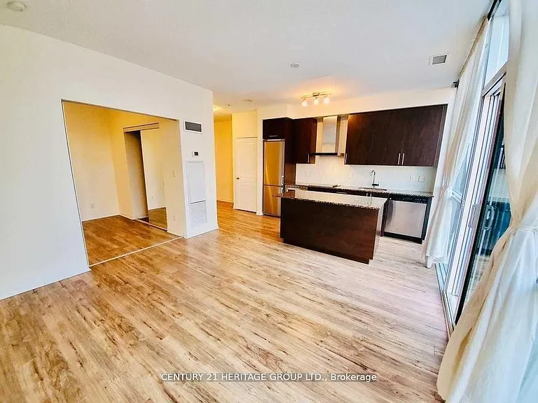 352 Front St W #2314 — Photo 15