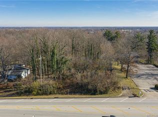 4312 Grantline Rd, New Albany, IN 47150
