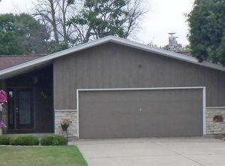 220 Pine St, Clintonville, WI 54929