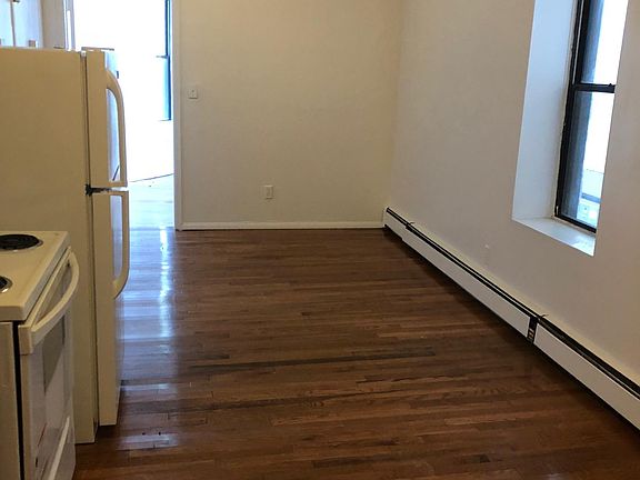 4th image of 66 Tuers Ave APT 2A