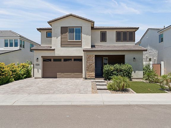4th image of 1524 E Carob Ct