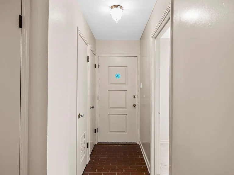 7808 Delhi Rd — Photo 14