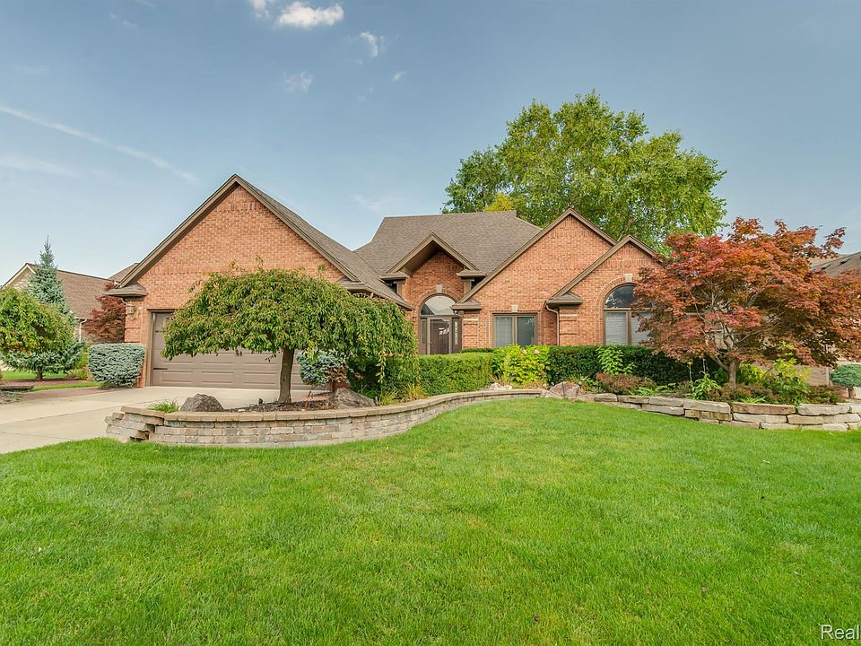 1st image of 51716 Willow Springs Dr