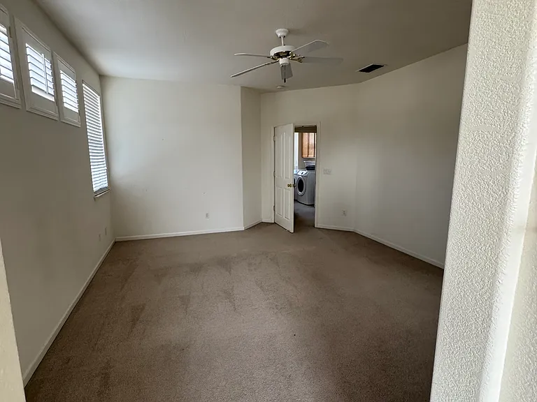 350 Sutley Cir — Photo 10