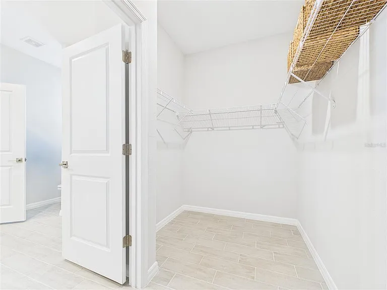 566 Marion Oaks Blvd — Photo 37