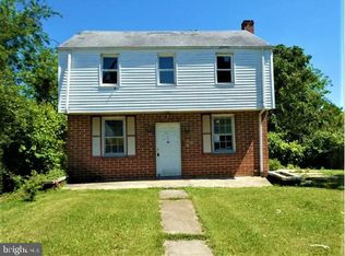 6909 Adel St, Capitol Heights, MD 20743