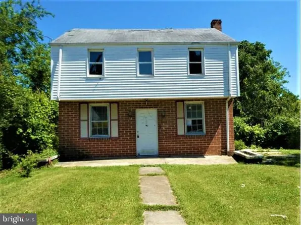 6909 Adel St, Capitol Heights, MD 20743