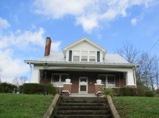 277 Valley St NW, Abingdon, VA 24210