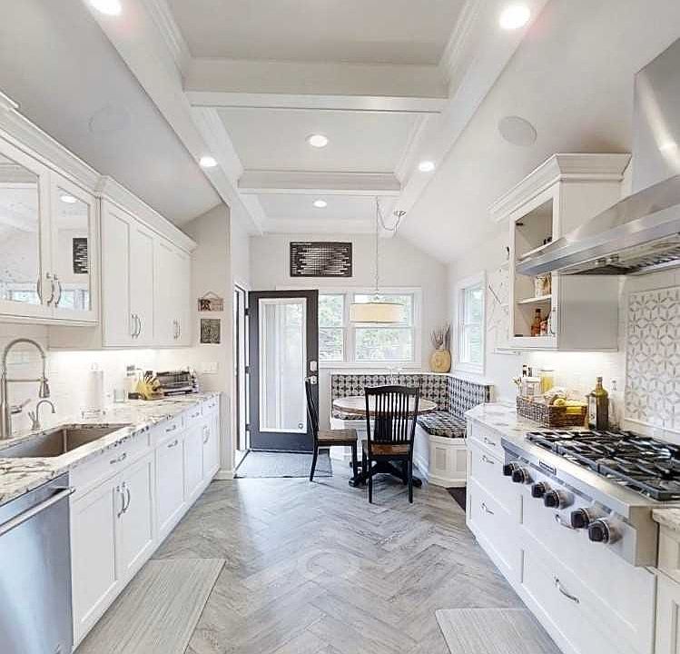 1st image of 1 Cardinal Ln
