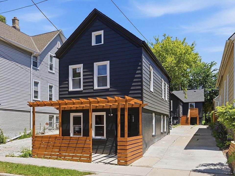 1st image of 1850 N Warren AVENUE