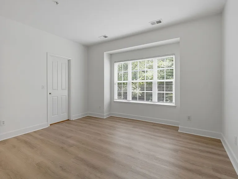 4846 Bevendean Dr #C9 — Photo 24