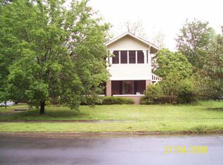 205 Park Pl, Pine Bluff, AR 71601