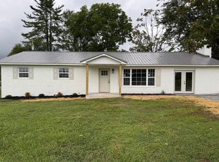 203 Lakeview Cir, Bean Station, TN 37708