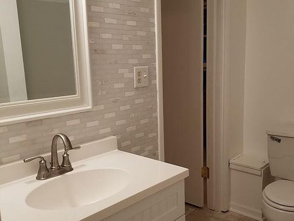 5th image of 2206 W Ayres Ave APT A