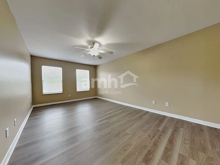 2233 Cartmill Dr — Photo 12