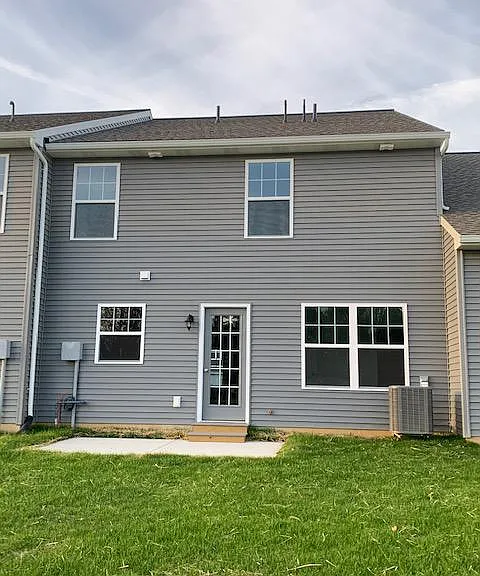 232 Highland Ct — Photo 20