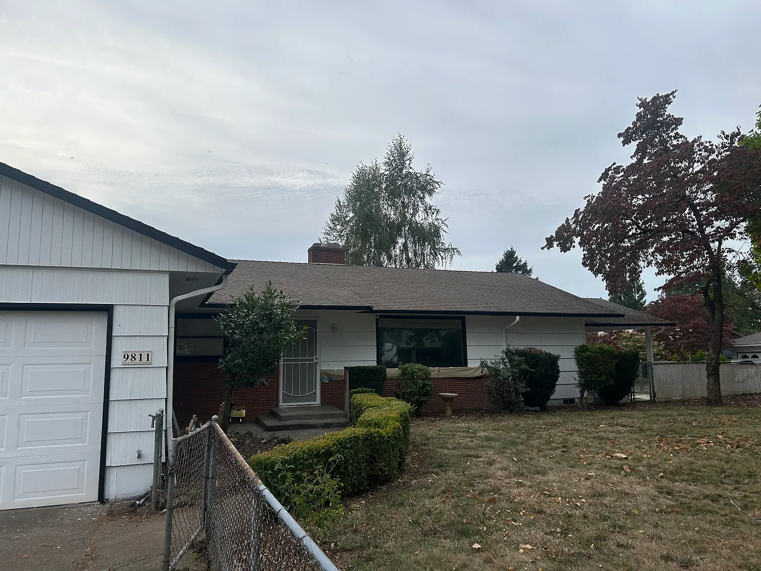 4 bed, 2.5 bath, 2100 sqft, $3,000 — Photo 2
