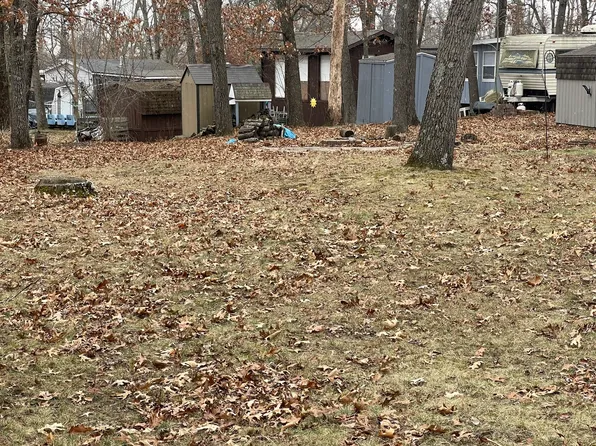 7-205 Woodhaven Lakes, Sublette, IL 61367