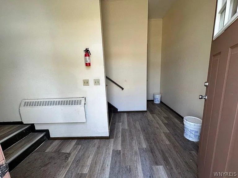 654 Hertel Ave #D — Photo 11