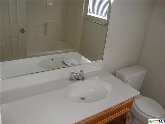 5th image of 4800 Aspen Dr
