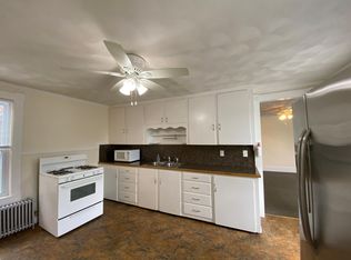 6 8th Ave #2, Lowell, MA 01854