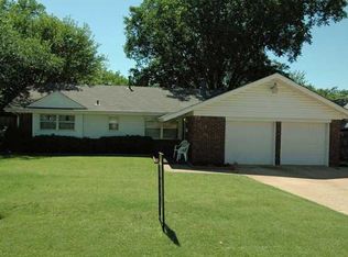 1805 Hardy Dr, Edmond, OK 73013