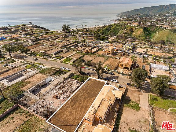 5th image of 562 Via De La Paz