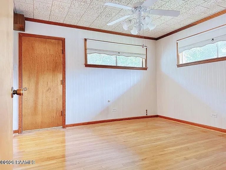 120 Guadalajara St — Photo 12