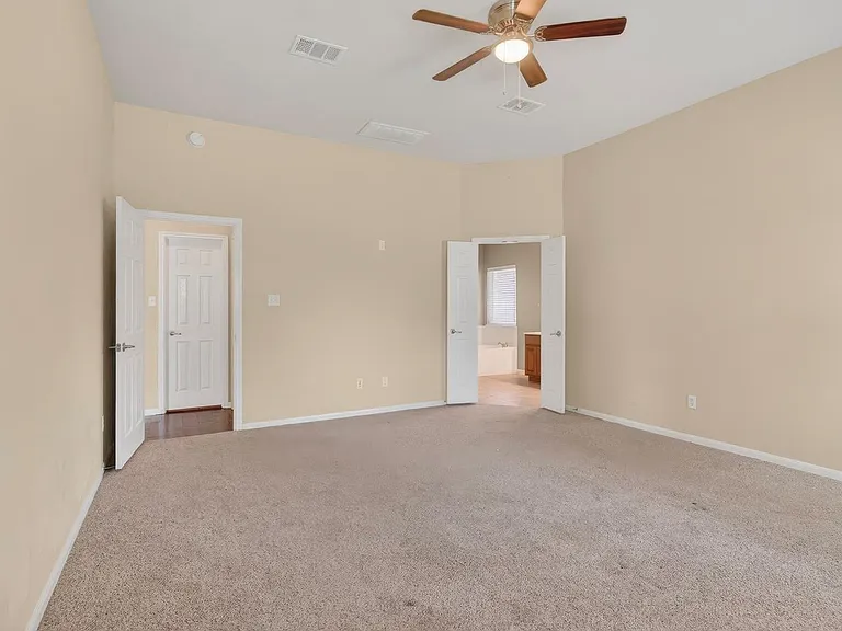 4489 Western Lake Dr — Photo 16