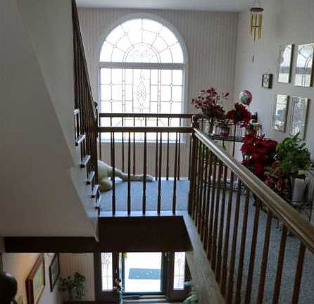 3rd image of 265 Merion Dr